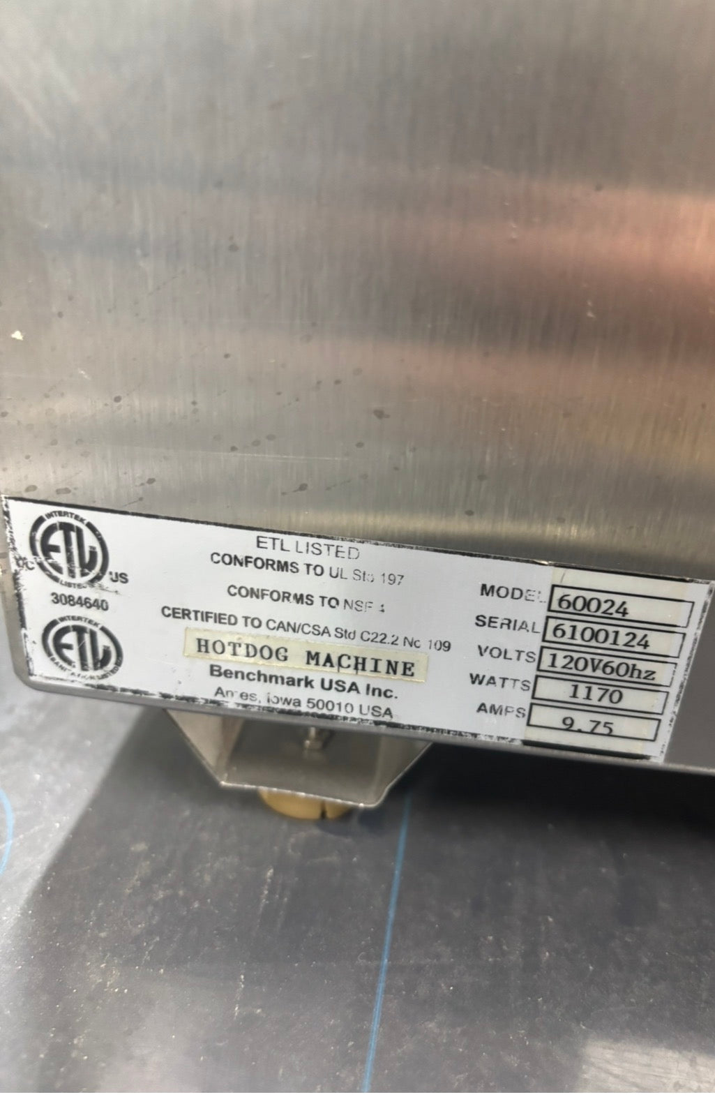 BenchmarkUSA 60024 “Dog House” Hot Dog Cooker & Bun Warmer – Used