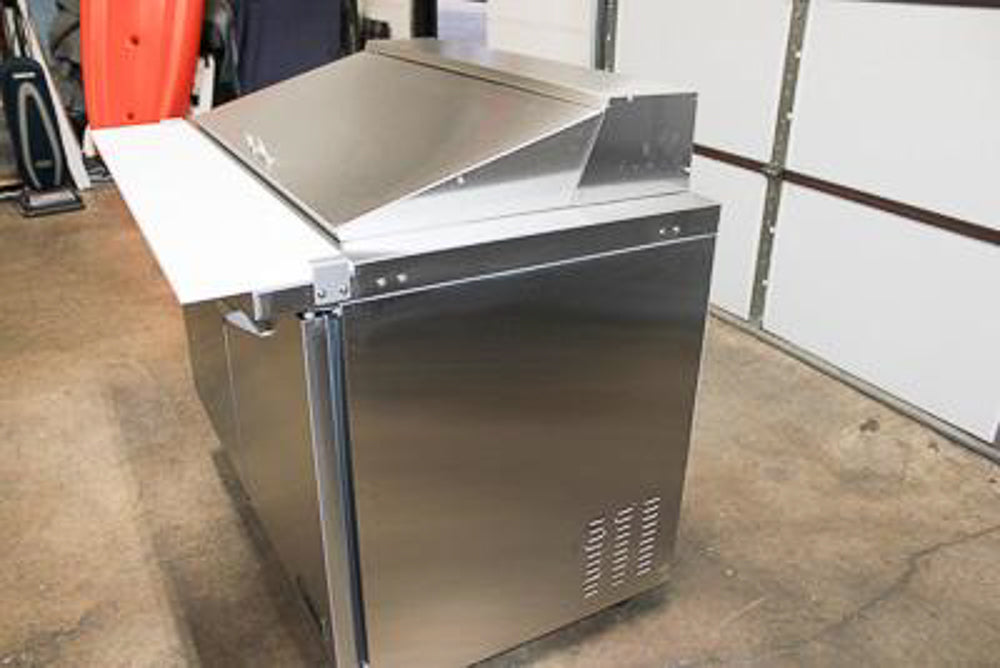 Polar PSP48M Sandwich Prep Table – 48″ Compact Refrigerated Stainless Steel Worktop